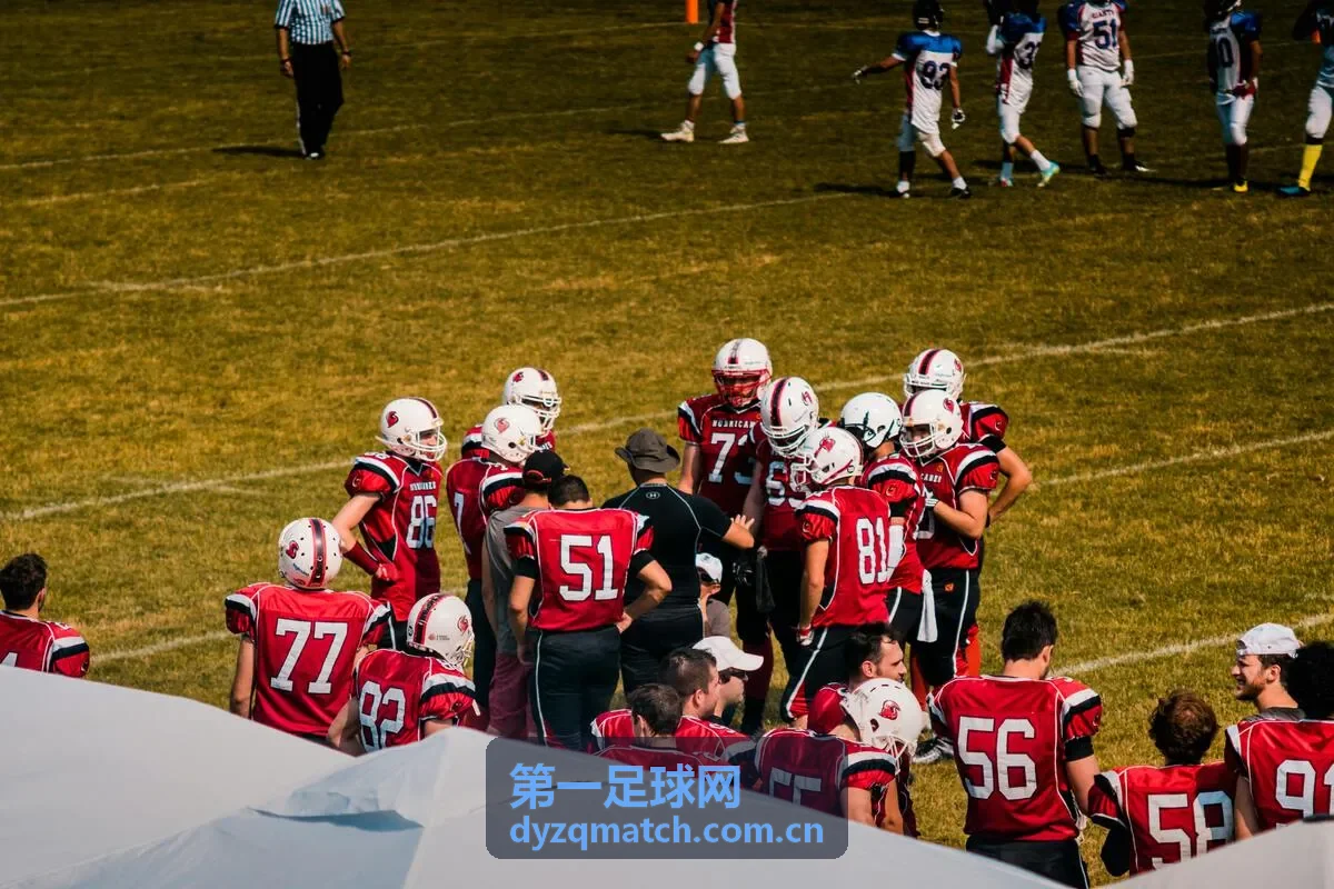 欧冠淘汰赛足球资讯赛事复盘